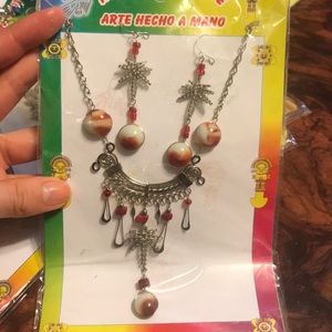 Necklace and earings